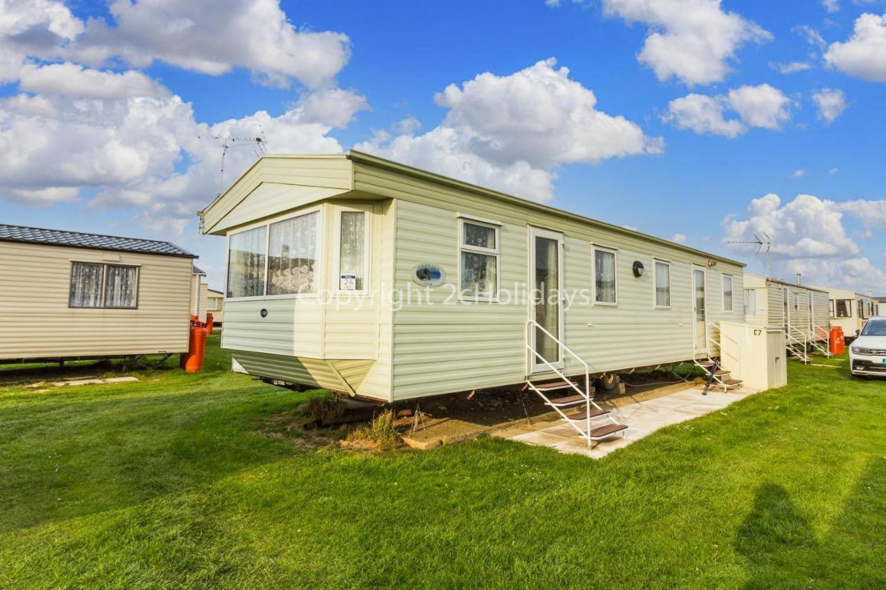 8 Berth Caravan For Hire At Heacham Holiday Park In Norfolk Ref 21024F Hotel Exterior foto