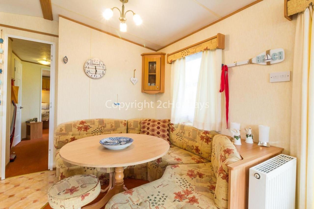 8 Berth Caravan For Hire At Heacham Holiday Park In Norfolk Ref 21024F Hotel Exterior foto