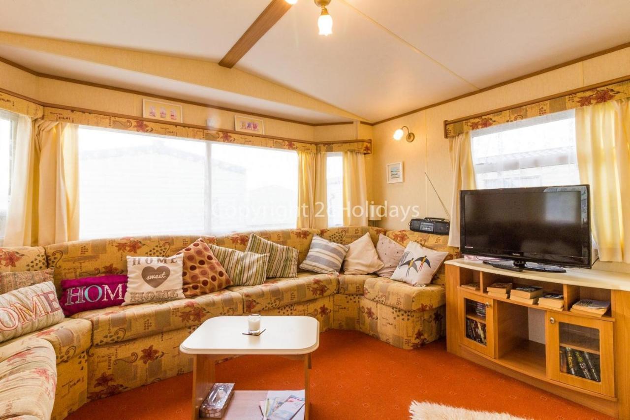 8 Berth Caravan For Hire At Heacham Holiday Park In Norfolk Ref 21024F Hotel Exterior foto
