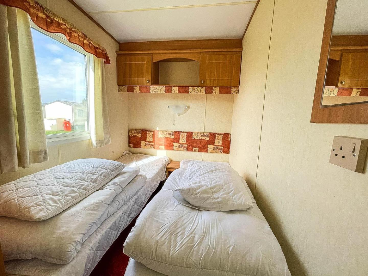 8 Berth Caravan For Hire At Heacham Holiday Park In Norfolk Ref 21024F Hotel Exterior foto